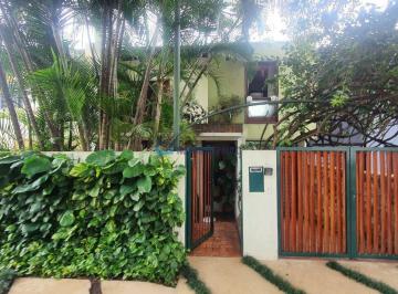 Casa · 210m² · 3 Quartos · 1 Vaga · Planalto Paulista / Sobrado / 03 dormitórios / 01 Suíte