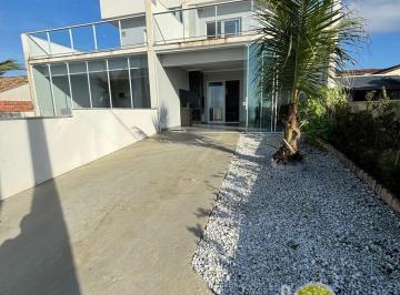 Casa · 360m² · 4 Quartos · 2 Vagas · Sobrado em Itapoá/SC no Cambijú