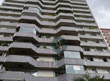 9793a30c41a3143dfc7f442abd49e7908c2c6d32 · Charmoso apartamento da década de 80, no coração do Batel!  Possui área de 292 m², por R$ 1.590.000 