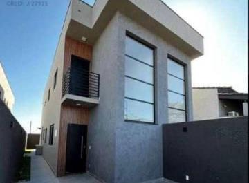 Casa · 105m² · 3 Quartos · 2 Vagas · Casa a venda no jardim Eneide em Atibaia