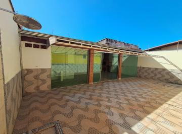 Casa de 3 quartos, Uberlândia · Casa Para Venda No Bairro Jardim Patrícia
