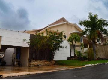Casa de 4 quartos, Brasília · Casa Condominio Ville de Montagner - 4 suites