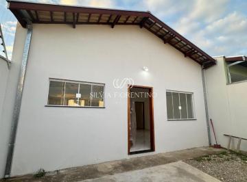 Foto 01 · Imperdível casa à venda em Taubaté-SP, Bairro Jardim Oásis: 2 quartos, 1 suíte, 1 sala, 2 banheiros,