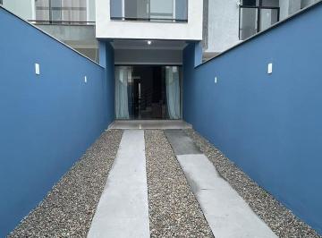 Casa de 2 quartos, Balneário Piçarras · Oportunidade UNICA, sobrado em Piçarras, duas suítes e Semi mobiliado.