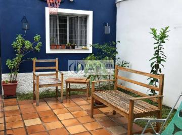 Casa · 100m² · 3 Quartos · 2 Vagas · Linda casa com 3 dormitórios, edícula e 2 vagas em Jardim Regis