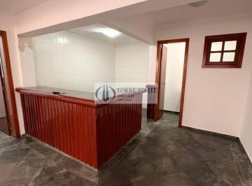 Casa · 200m² · 3 Quartos · 2 Vagas · Linda casa com 3 dormitórios, terraço e 2 vagas no Jardim das Vertentes