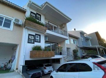 Casa · 210m² · 4 Quartos · 3 Vagas · Casa de Condomínio em Passo das Pedras