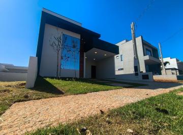 Foto 01 · Imperdível: Casa em condomínio com 3 suítes, 3 salas e 4 vagas em Paulínia-SP, Vila Monte Alegre!