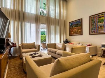 Casa · 421m² · 5 Quartos · 5 Vagas · Condomínio Areias Do Mar Casado, casa DECORADA a venda no Guarujá.