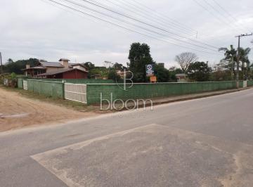 Terreno · 1422m² · Terreno de esquina 1422m² próximo à Lagoa da Ibira