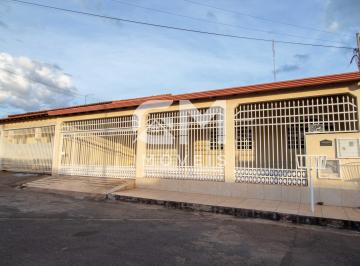 Casa de 3 quartos, Sobradinho · CASA 3 QUARTOS 1 SUÍTE ARMARIOS PLANEJADOS 61 3389-0441 