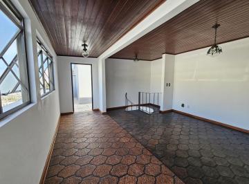 Apartamento · 97m² · 1 Quarto · 1 Vaga · Cobertura em Petrópolis