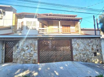 Casa de 3 quartos, Valinhos · Casa a venda  em Valinhos SP