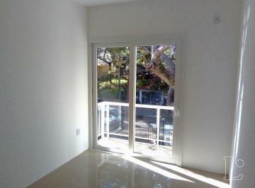Casa · 189m² · 3 Quartos · Oportunidade no bairro Guarujá