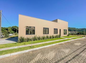 Casa · 100m² · 3 Quartos · 2 Vagas · Casa térrea com 100m² privativo, em condomínio fechado na Estrada Jorge Pereira Nunes