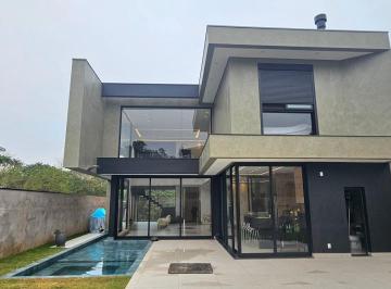 Casa de 3 quartos, Valinhos · Casa a venda condomínio Reserva do Itamaracá em Valinhos.