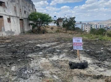 Terreno , Caruaru · Vendo terreno no bairro indianopolis medindo 275m2