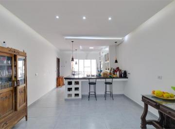 Imagem Principal · Casa térrea à venda, Jardim Bélgica, 2 quartos, 3 vagas, amplo quintal!!