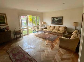 Casa · 322m² · 6 Quartos · 4 Vagas · Casa tipo sobrado 4 suítes 4 vagas no Morumbi