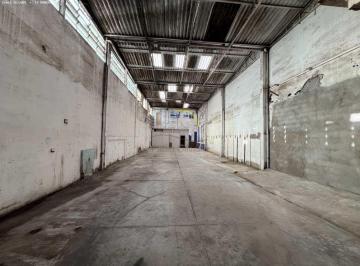 Comercial · 550m² · Galpão com 0 quarto, Centro, São Vicente - R$ 3 mi, Cod: 5747