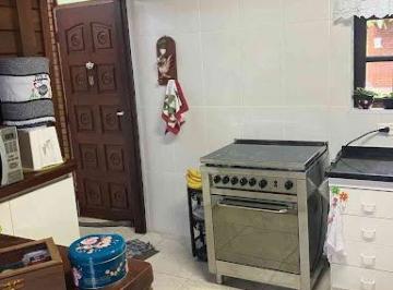 493ee39f21a89c4502200ec85eab8c51b93c87e1 · Casa com 4 dormitórios à venda, 420 m² por R$ 1.600.000,00 - Loteamento Chacaras Embu-Guacu - Embu-G