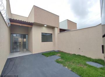 Casa · 110m² · 2 Quartos · 2 Vagas · Casa em Jardim das Rosas, Goiânia/GO de 110m² 2 quartos à venda por R$ 259.990,00