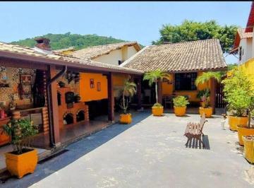 Casa · 76m² · 5 Quartos · 2 Vagas · Casa em Centro, Maricá/RJ de 76m² 5 quartos à venda por R$ 580.000,00