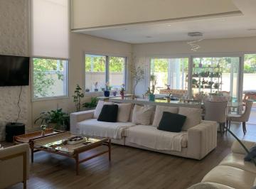 Casa · 459m² · 3 Quartos · 6 Vagas · Casa em Granja Viana, Cotia/SP de 459m² 3 quartos à venda por R$ 3.900.000,00