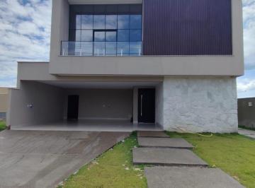 Casa · 297m² · 4 Quartos · 4 Vagas · Casa à venda no bairro Jardins Porto em Senador Canedo/GO