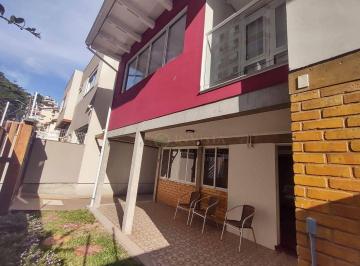 54cf0c3721a3aa0b0990dbd554391a4d5bb9ddf8 · Casa com 4 quartos no bairro Agronômica em Florianópolis