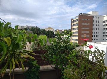Apartamento · 138m² · 2 Quartos · 1 Vaga · Cobertura, com 138,94m², 2 dormitórios, área gourmet, 5 min do Barra Shopping Sul.