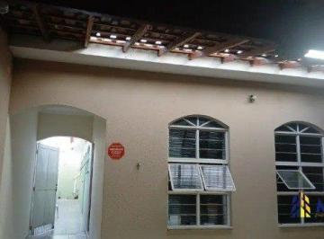 Casa · 150m² · 2 Quartos · Casa à venda - no Jardim Abaeté