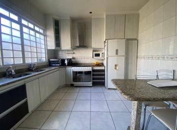 Casa · 360m² · 4 Quartos · Casa à venda - em Serrano