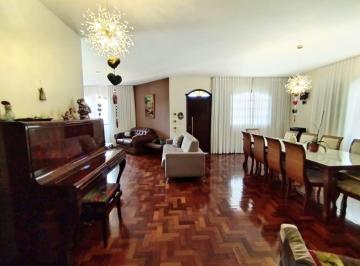 Casa · 420m² · 4 Quartos · Casa à venda - no Castelo