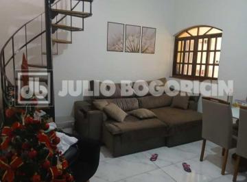 Casa · 319m² · 4 Quartos · 2 Vagas · Casa á venda, em São Cristovão, maravilhosa casa, totalmente reformada, 4 quart
