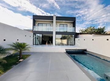 Casa de 4 quartos, Águas Claras · Casa Alto Padrão - Lazer completo - Fino acabamento - 4 quartos - Condomínio