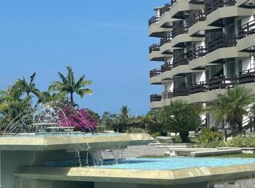 Apartamento de 3 quartos, Peruíbe · Apartamento com 3 dorm. Condomínio Arpoador lado praia em Peruíbe