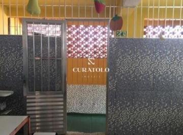 Comercial · 325m² · Investimento Inteligente: Casa Comercial para Renda no Vila Odete, a 4 minutos da Estação Guaianases