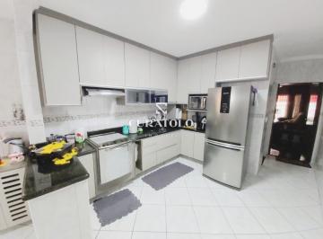 Casa · 125m² · 3 Quartos · 3 Vagas · Viva com conforto e espaço: Sua nova casa no Jd Rodolfo Pirani com 3 Dorms 3 Vagas e Ambientes ampl
