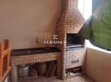 Casa · 300m² · 4 Quartos · 3 Vagas · Moradia perfeita para sua família na Vila Esperança, a 700 mts do Metrô Guilhermina. Sobrado (div