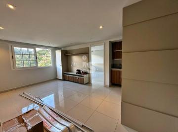 Apartamento de 2 quartos, Petrópolis · Apartamento para locação dentro de condomínio central