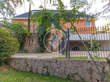 Casa · 700m² · 5 Quartos · 5 Vagas · Casa em condomínio fechado na Malota