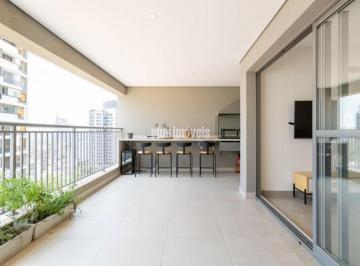 Apartamento · 154m² · 4 Quartos · partamento de 154 m² no 10º andar do condomínio Skyline Jockey, localizado no Butantã,