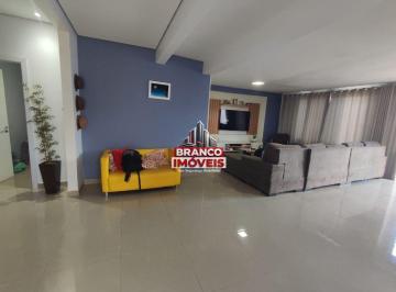 Casa · 200m² · 4 Quartos · 4 Vagas · Casa de Condomínio 3 quartos para Venda Guará II, Brasília