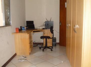 Casa · 125m² · 3 Quartos · Sobrado com salão comercial na rotary