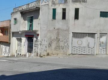 Casa · 117m² · 4 Quartos · Excelente sobrado a venda