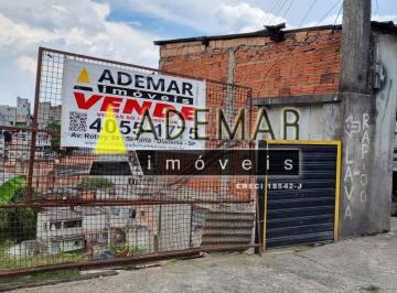 Casa · 350m² · 4 Quartos · Vende se um terreno 10 X 35 com 03 casas antigas no quintal