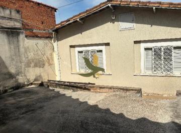 Casa · 2214m² · 2 Quartos · 1 Vaga · Casa térrea com edícula Vila Paraiso