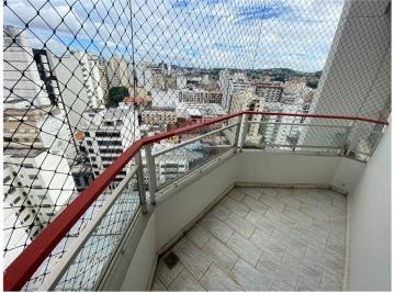 Apartamento · 71m² · 1 Quarto · Apartamento de 1 quarto todo mobiliado e 1 vaga de garagem no centro.