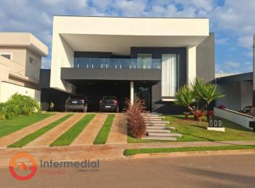 Casa · 400m² · 4 Quartos · 2 Vagas · Casa à venda no Condominio Portal das Estrelas em Boituva/SP. 